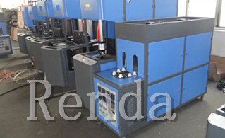 ISO 1500 BPH Bottle Blowing Machine 380V Automatic Blow Moulding Machine