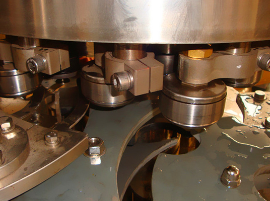 Soda Water Can Filling Machine