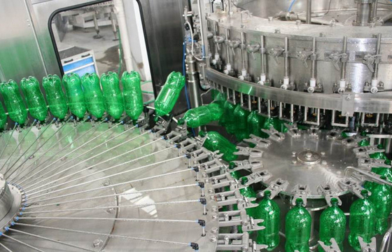 Máy chiết rót tự động Soda Nước giải khát Filler Máy rót nước có ga