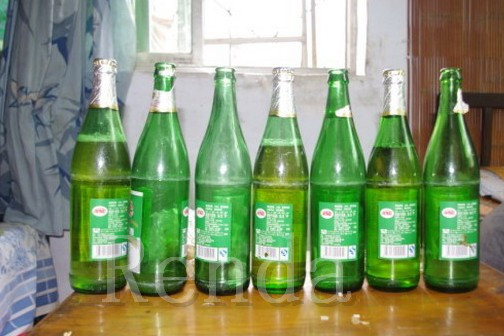 Full Glass tự động đóng chai Rượu Vodka Bia rót Máy điện